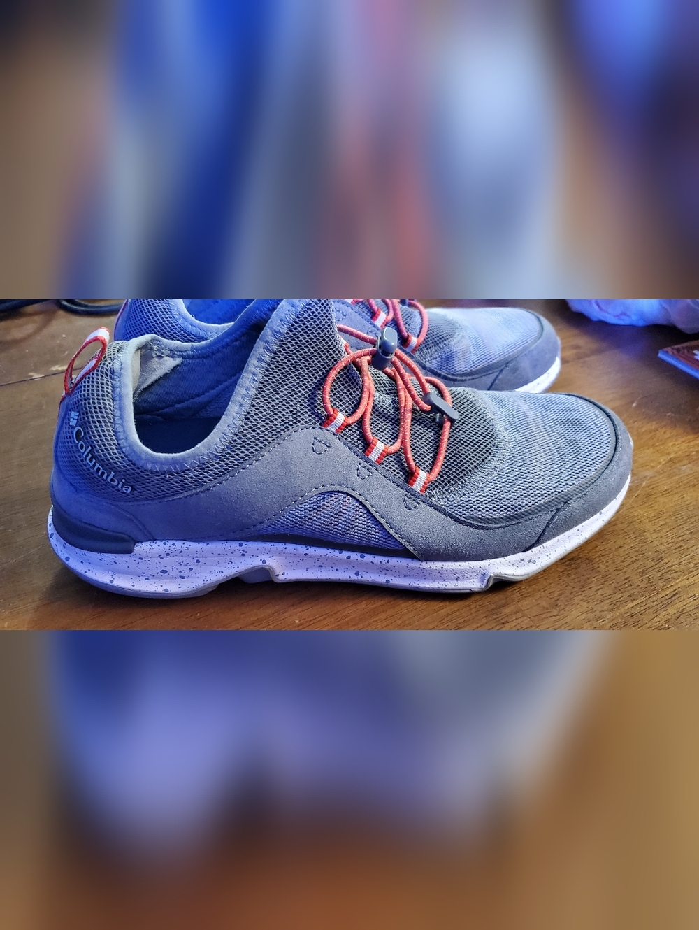 Columbia Womens Gray Athletic Lace-Up Shoes with Red Accent Laces